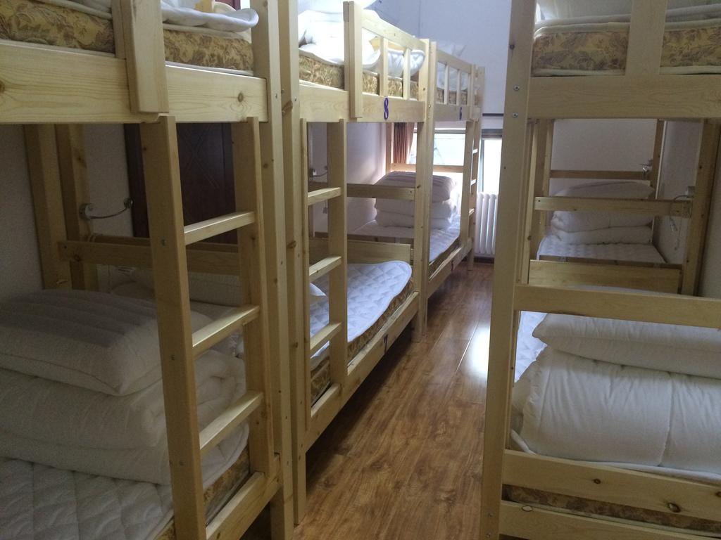 Beijing Sunrise Youth Hostel Beihai Branch